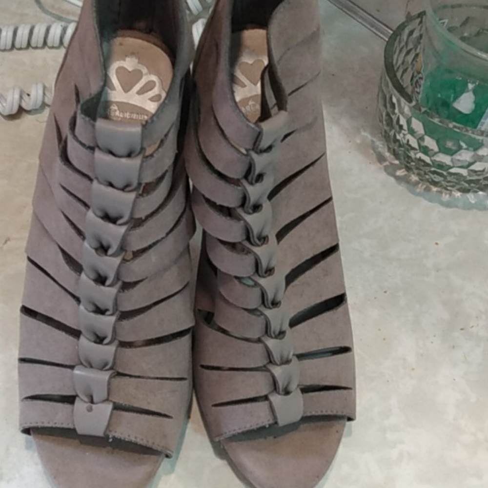 Shoes